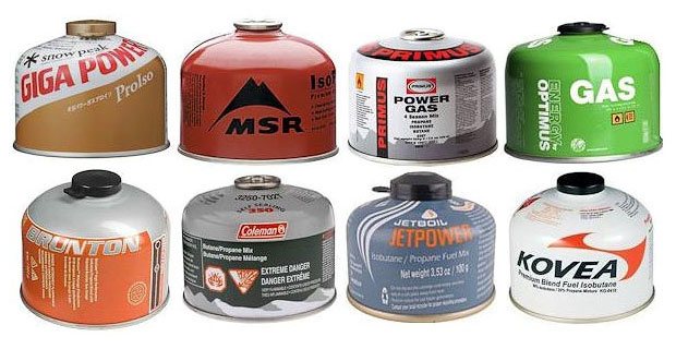 Bouteilles de divers fabricants contenant de l'isobutane dans le mélange