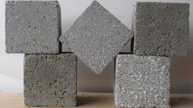 blocs de béton en polystyrène