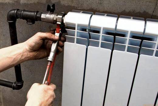Que faire en cas de fuite de la batterie chauffante: méthodes de dépannage