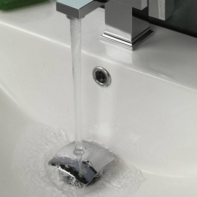 Les déchets de lavabo ont un revêtement facile à nettoyer