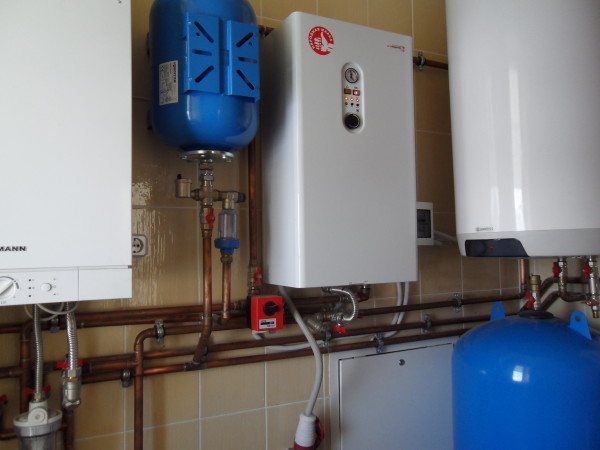 Une chaudière électrique est une source de chaleur la plus chère.
