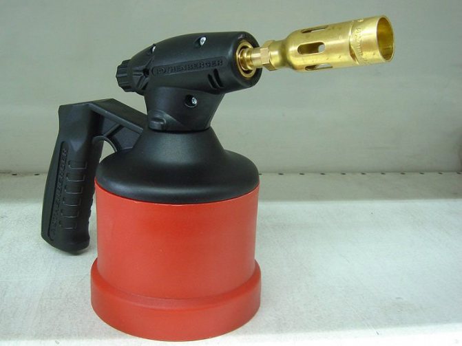 Flux de brasage pour tuyaux en cuivre