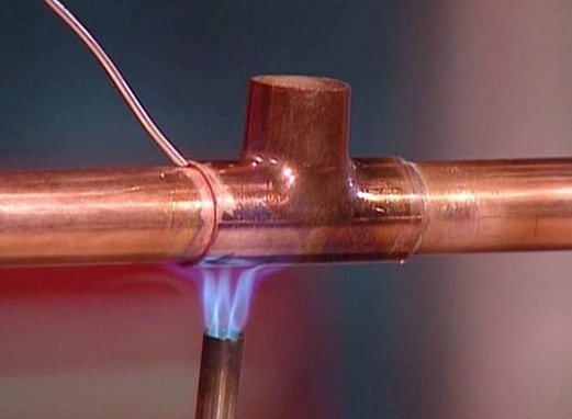 Flux de brasage pour tuyaux en cuivre