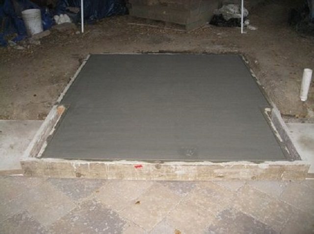 Fondation du four à briques: colonnaire, béton armé