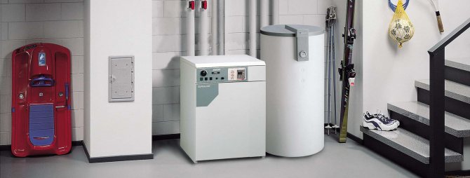 chaudière à gaz pour chauffer une maison privée