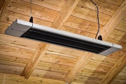 Chauffage de plafond infrarouge