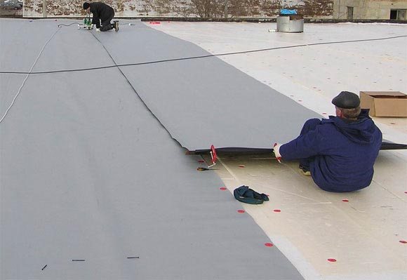 installation de membrane de toiture