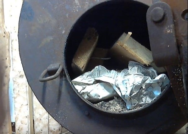 Comment bien chauffer le poêle Buleryan avec du bois - photo2