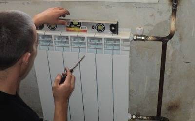 Comment démonter une batterie chauffante en fonte par sections