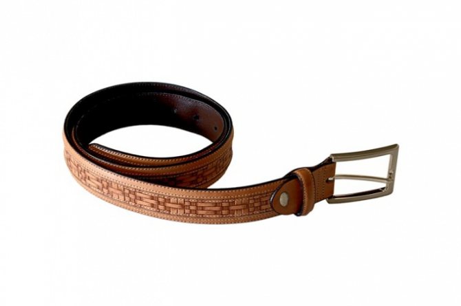 Comment faire un trou dans une ceinture