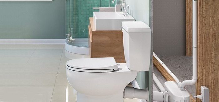 Comment cacher une colonne montante d'égout dans une salle de bain dans une boîte de cloison sèche