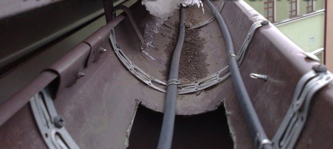 Comment le câble autorégulant est posé