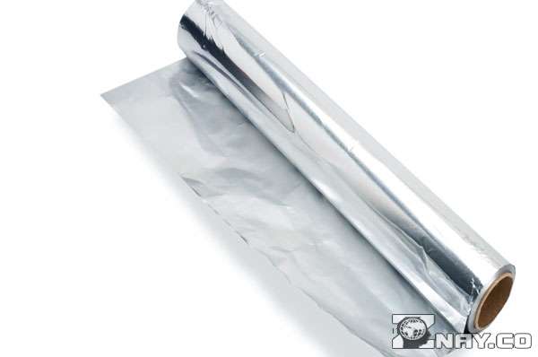 Quel côté de la feuille réfléchit la chaleur