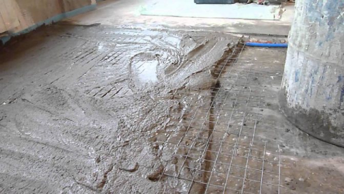 quelle épaisseur de mousse doit être sur la dalle de fondation sous la chape