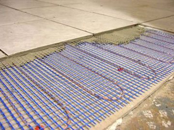 plancher de carbone comme chauffage principal
