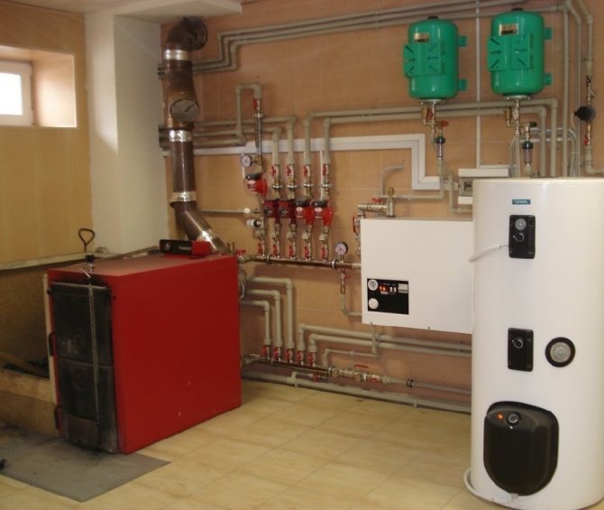 radiateurs de système de chauffage combiné et chaud