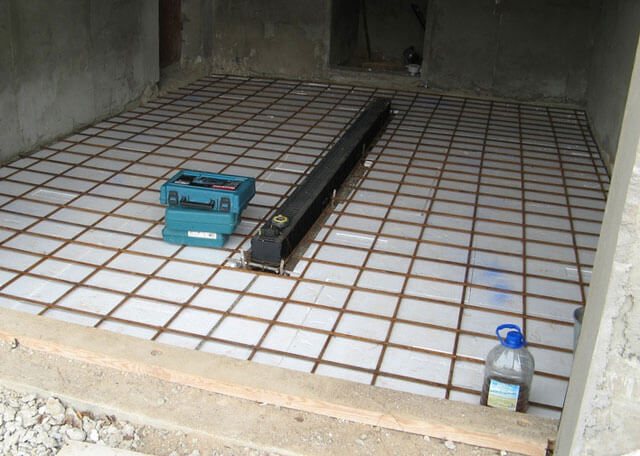 installation de chauffage au sol dans le garage