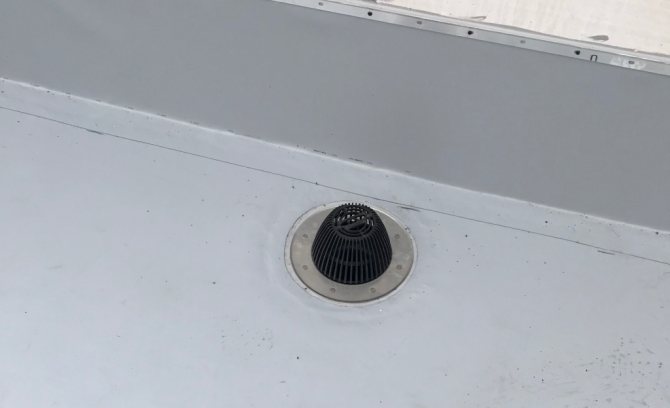 Installation de funnels.JPG