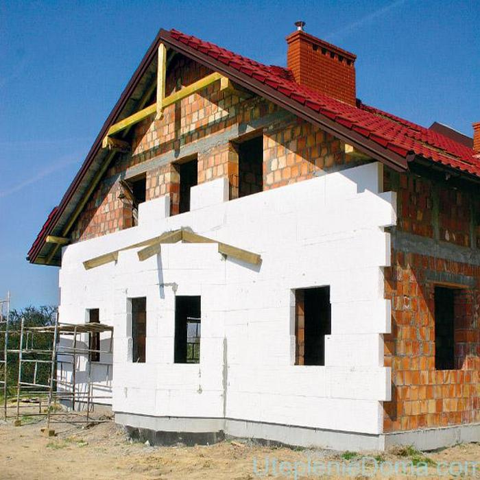 est-il nécessaire d'isoler la maison du béton cellulaire
