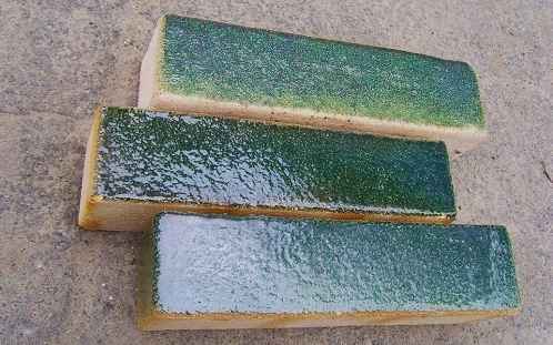 revêtement des fours avec des carreaux de céramique
