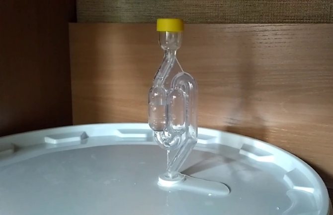 Description du siphon avec un siphon sec et la différence avec l'habituel