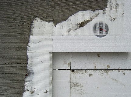Décoration murale, isolée avec de la mousse