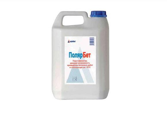 Plastifiant - un additif spécial conçu pour interagir avec le mortier de ciment et augmenter sa fluidité et sa plasticité