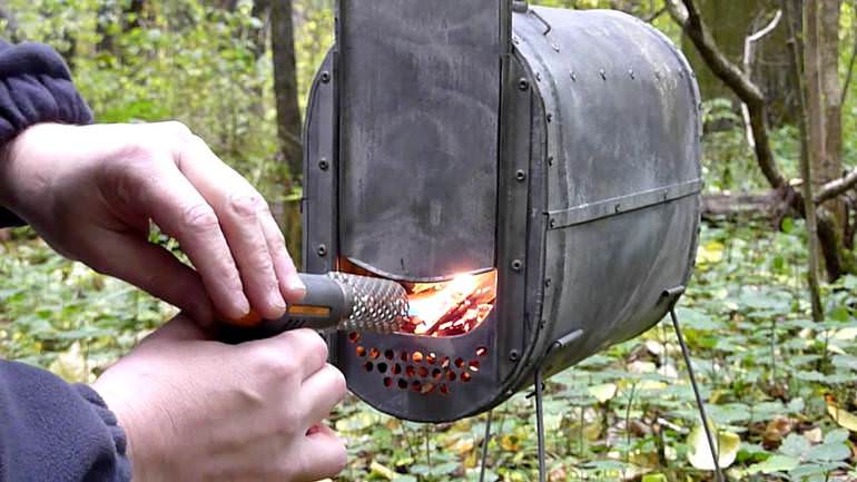Réchaud de camping bricolage pour une tente