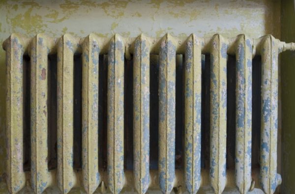 La peinture redonnera une apparence attrayante au radiateur