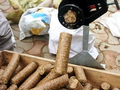 Production de bricolage de briquettes de combustible