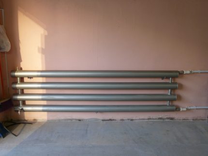 Radiateur fait de tuyaux