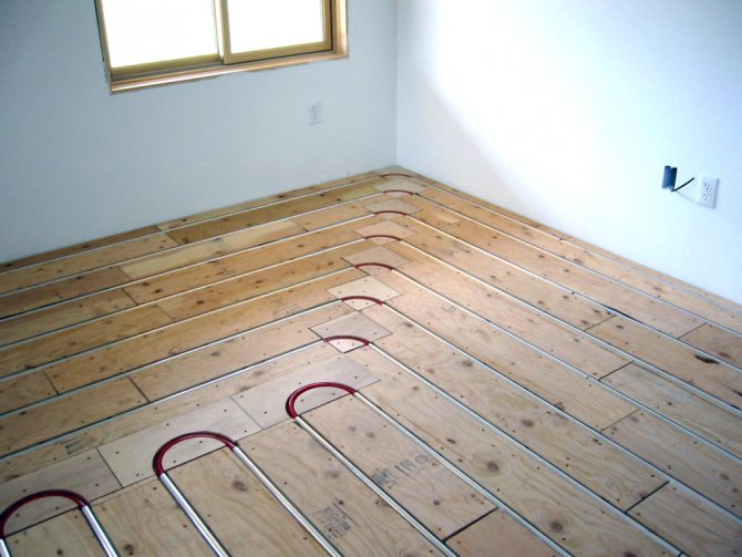 Sol chaud sous parquet