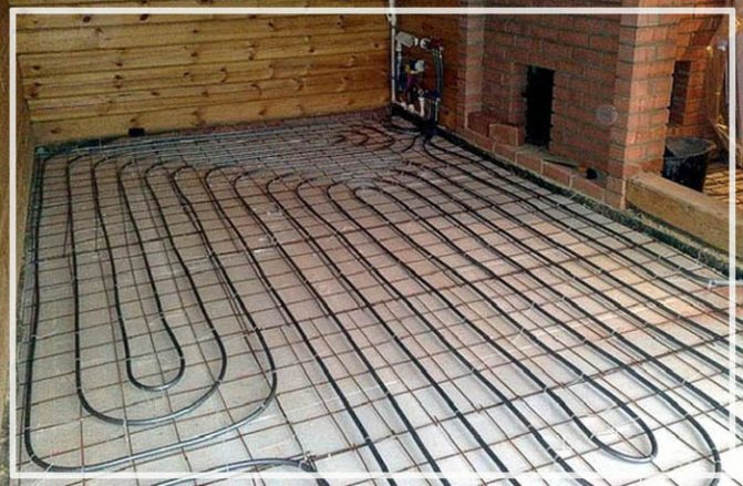 plancher chauffant dans la salle de bain