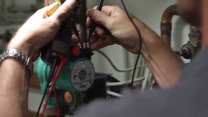 Test du coffret électrique de la pompe