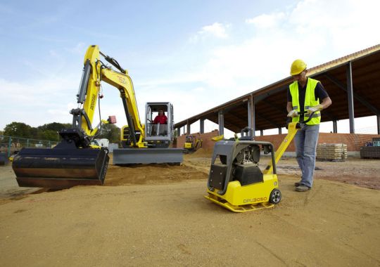 Compactage de la base sous la fondation
