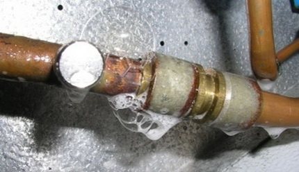 Installation de chaudière à gaz murale