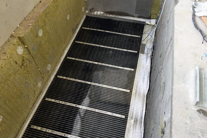 Installation d'un plancher chauffant à l'eau sur le balcon