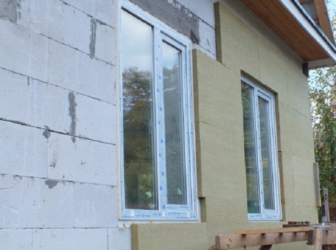 Isolation de la maison à l'extérieur