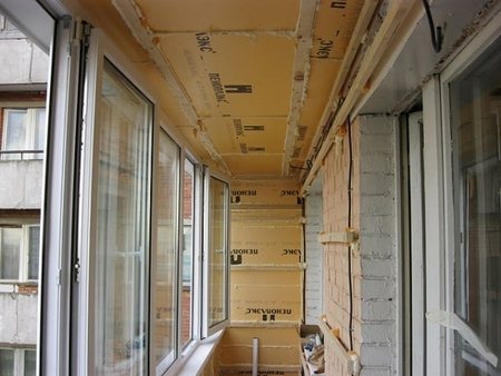 isolation du plafond du balcon