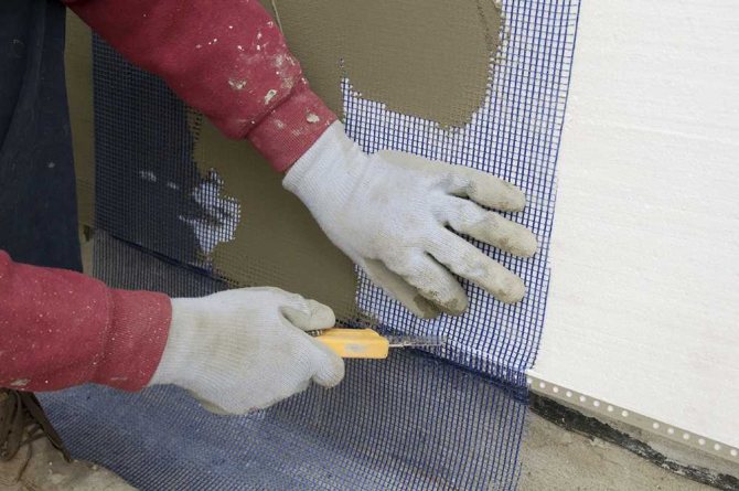 Isoler les murs de la maison avec de la mousse: détruire les mythes