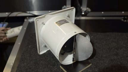 Ventilateur avec clapet anti-retour