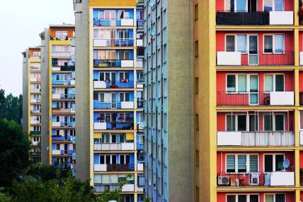 Remplacement des conduites de gaz dans un immeuble d'habitation lors de l'exécution