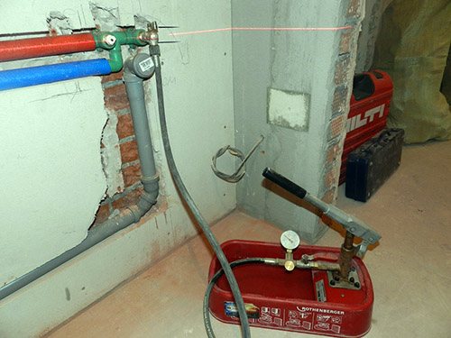 remplir le système de chauffage d'antigel